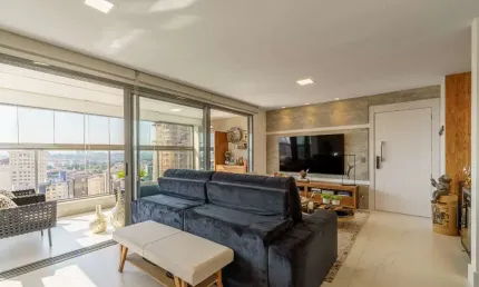 Agradável apartamento tipo para venda em Cambuí com 2 quartos, sendo 1 suíte, 167m²