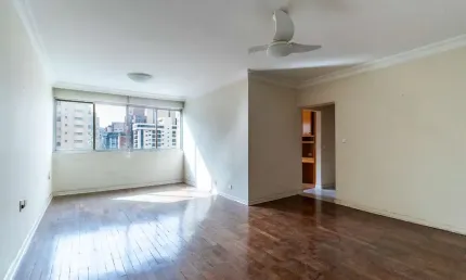 Confortável apartamento tipo para venda em Vila Nova Conceição com 2 quartos, sendo 1 suíte, 90m²