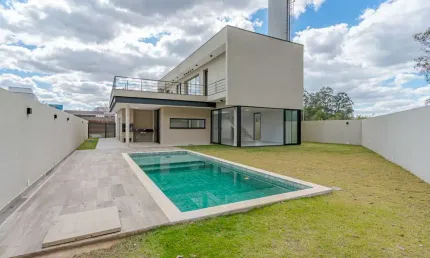 Casa no condomínio Residencial Arboretum para venda com 4 quartos, sendo 4 suítes, 331m²