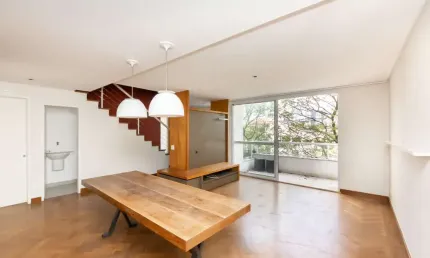 Elegante duplex para venda em Itaim Bibi com 3 quartos, sendo 1 suíte, 129m²