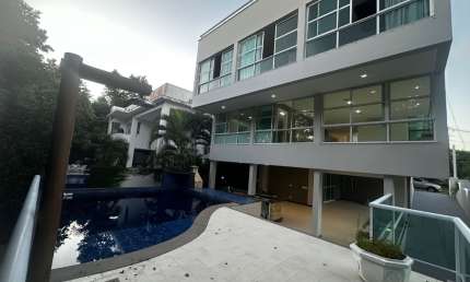 Casa em condomínio fechado com 5 quartos à venda no Alphaville I, Salvador 