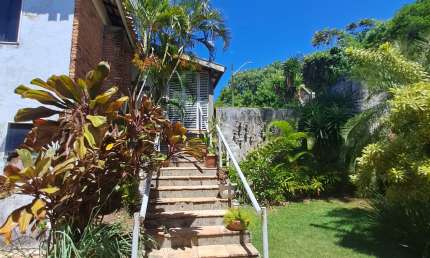 Casa em condomínio fechado com 5 quartos à venda no Patamares, Salvador 
