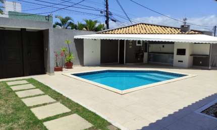Casa em condomínio fechado com 3 quartos para alugar no Buraquinho, Lauro de Freitas 