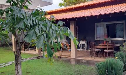 Casa com 4 quartos para alugar no Centro, Lauro de Freitas 