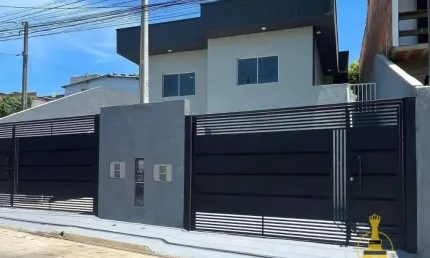 Casa com 2 dormitórios à venda, 60 m² por R$ 395.000,00 - Chácara Parque São Pedro - Atibaia/SP
