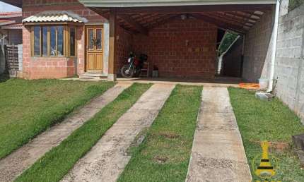 Casa com 3 dormitórios à venda, 200 m² por R$ 750.000,00 - Boa Vista - Piracaia/SP