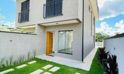 Casa com 2 dormitórios à venda, 84 m² por R$ 610.000,00 - Jardim América - Atibaia/SP