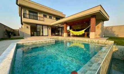 Casa mobiliada à venda no Alphaville em São José dos Campos