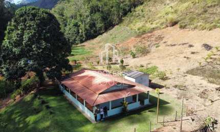 Sitio à venda com 4,3ha. com casa e água em abundância, liberado para financiamento Soído de Baixo,