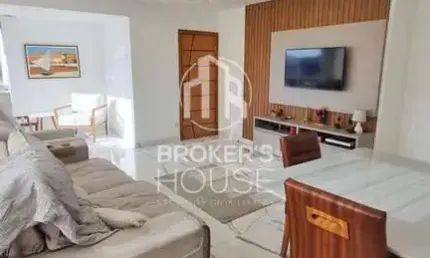 Apartamento reformado com 3 quartos/suíte com closet e hidromassagem - Praia do Canto Vitória/ES