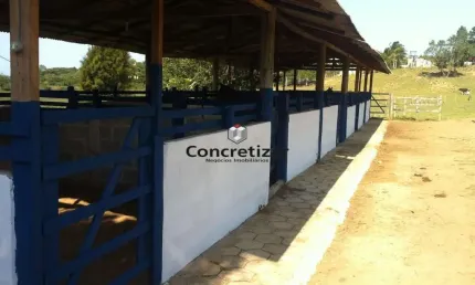 Chácara / sítio com 3 quartos à venda na Rodovia do Sol, Comunidade Urbana de Jaboticaba, Guarapari por R$ 2.500.000