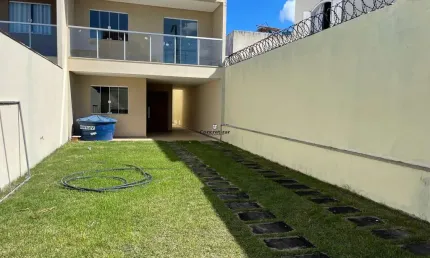 Casa à Venda com 3 Quartos no Bairro Itapebussu, Guarapari-ES