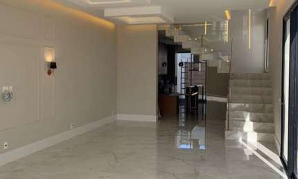 Casa à Venda com 3 Suítes na Praia do Morro, Guarapari-ES