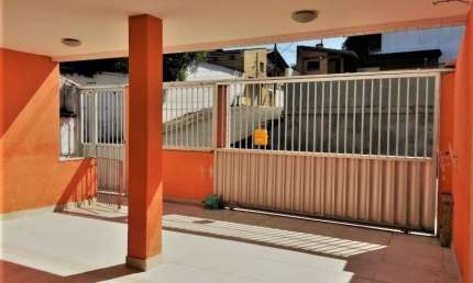 Casa Triplex  à venda no Bairro São Judas Tadeu - Guarapari-ES