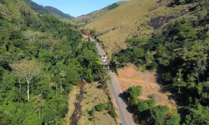 Terreno à venda em Guarapari-ES, bairro Rio Calçado, com 20.000,00 m² de área disponível!