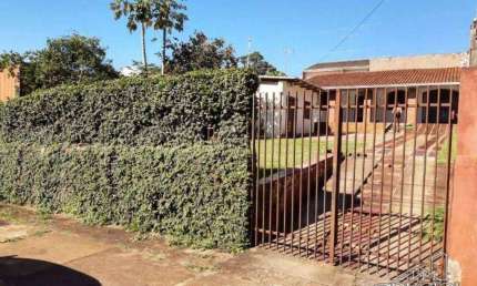 Casa com 2 quartos à venda na Rua Bélgica, Igapó, Londrina