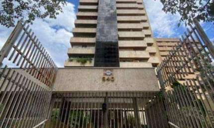 Apartamento para venda no centro | Edifício Comodoro