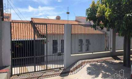 Casa com 3 quartos à venda na Rua Professor Alfonso Valeiros, Milton Gavetti, Londrina