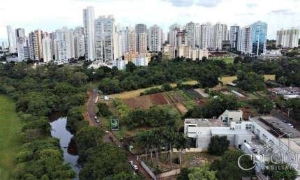 Terreno comercial à venda na Rua Bento Munhoz da Rocha Neto, Jardim do Lago, Londrina