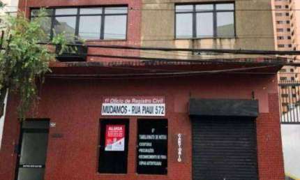 Sala comercial com 3 salas para alugar na Rua Pio XII, Centro, Londrina