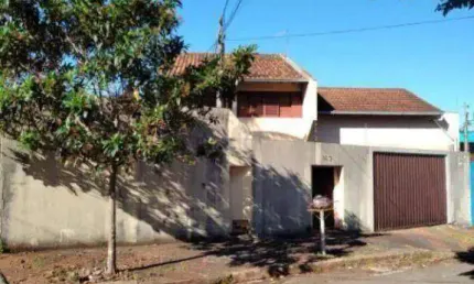 Casa comercial com 4 salas à venda na Rua Paulo Frontin, Itamarati, Londrina