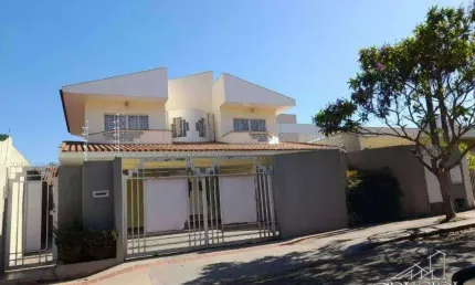 Casa com 3 quartos à venda na Rua Campo Mourão, Jardim Alvorada, Londrina