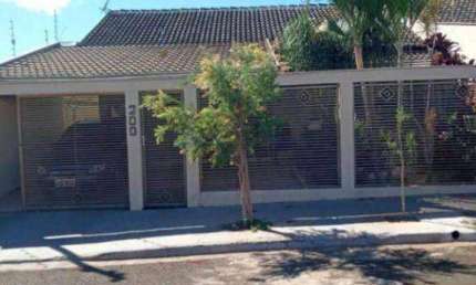 Casa com 3 quartos à venda na Rua Inácio Grzelak, Heimtal, Londrina