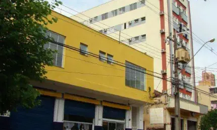 Sala comercial com 4 salas para alugar na Rua Maranhão, Centro, Londrina
