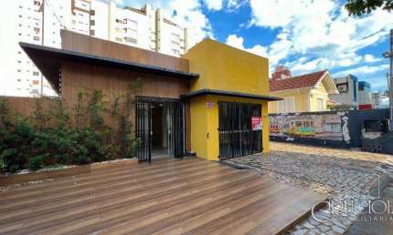 Casa comercial com 2 salas para alugar na Rua Pernambuco, Centro, Londrina