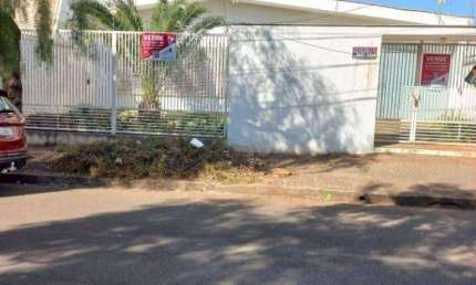 Casa com 4 dormitórios à venda, 198 m² por R$ 740.000,00 - Campo Belo - Londrina/PR