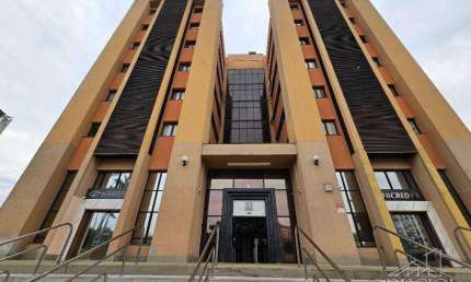 Sala para alugar, 77 m² por R$ 3.140,00/mês - Vila Ipiranga - Londrina/PR