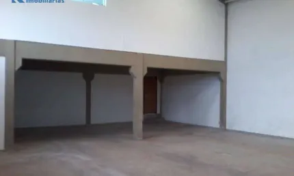 Barracão à venda, 428 m² por R$ 600.000,00 - Vila Nova Santa Luzia - Bauru/SP