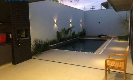 Casa com 3 dormitórios à venda, 252 m² por R$ 1.600.000 - Vila Mariana - Bauru/SP