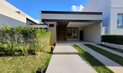 Casa a venda no condomínio residencial alto de itaici
