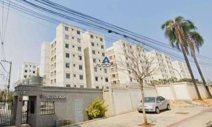 Apartamento dentro de condomínio, em Betim, bairro São João.