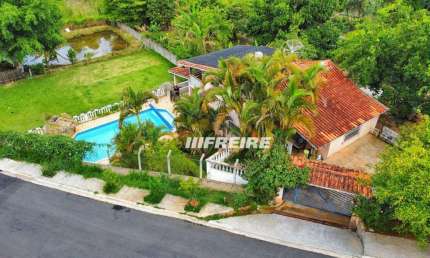Chácara com 3 dormitórios à venda, 1155 m² por R$ 740.000 - Jardim Santa Helena - Bragança Paulista/SP