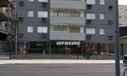 Apartamento com 3 dormitórios à venda, 113 m² por R$ 410.000 - Jardim Três Marias - Guarujá/SP