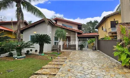 Sobrado com 3 dormitórios à venda, 390 m² por R$ 2.000.000,00 - Morada da Praia - Bertioga/SP