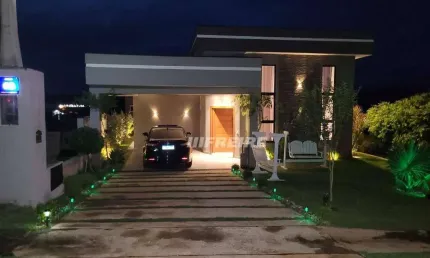 Sobrado com 3 dormitórios à venda, 234 m² por R$ 990.000,00 - Condomínio Ninho Verde II - Pardinho/SP