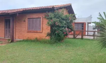 Casa com 2 quartos à venda na Zona Nova, Tramandaí 