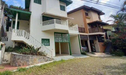 Casa à venda, 328 m² por r$ 1.500.000,00 - chácara pavoeiro - cotia/sp