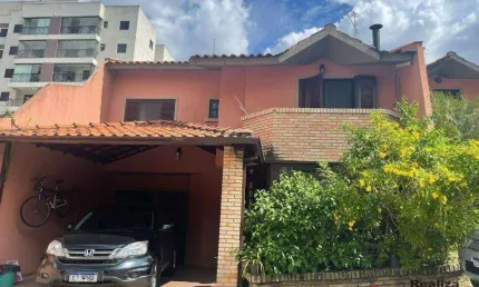 Casa à venda, 198 m² por R$ 901.000,00 - Granja Viana - Cotia/SP