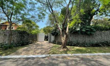 Casa com 4 suites, piscina e academia à venda, 630 m² por R$ 5.800.000 - Granja Viana - Cotia/SP