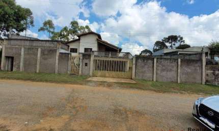 Casa com 3 dormitórios - 1 suíte - varanda e 4 vagas de garagem -  Vargem Grande Paulista