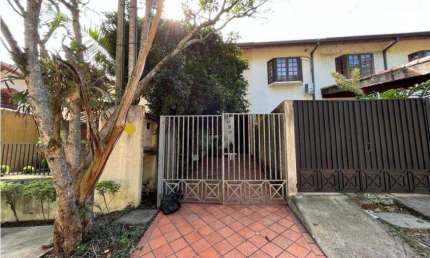 Casa com 2 dormitórios à venda -  82 m² por R$ 450.000 - Chácara Canta Galo - Cotia/SP