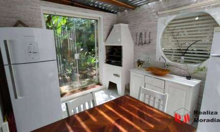Casa com 2 dormitórios, com sotão e deck,  à venda, 87 m² por R$ 450.000 - Granja Viana - Cotia/SP