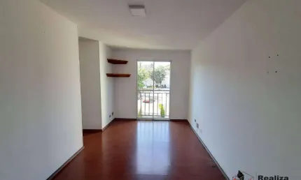 Apartamento no segundo andar, dois dormitórios, Jardim da Glória, Cotia, SP