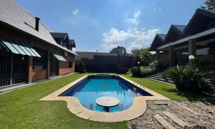 Casa espaçosa, com piscina, à venda, 925 m² por r$ 2.800.000 - granja viana - cotia/sp