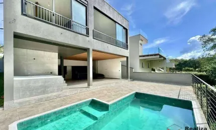Condomínio reserva santa maria zero km, 5 suítes, piscina, jacuzzi e gourmet!