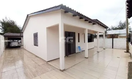 Casa com 2 quartos à venda na Avenida Mostardeiro, 345, Ildo Meneghetti, Cidreira